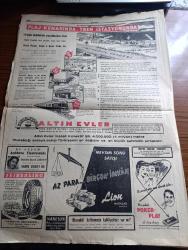 Cumhuriyet Gazetesi - 14 Ağustos 1954 - hızlı daha hızlı yazan Nadir Nadi Başmakale - Avrupa Ordusunun Akıbeti Belli Oluyor - Demokrat Partideki Tasfiye Hareketi Devam Ediyor - Cumhurreisi Celal Bayar Ayın 28'inde Yugoslavya'ya Gidiyor - Amerikan Senatosunun Kızıllara Dair Kararı - Galata Köprüsünün Tamiri Tamamlandı  fotoğraf - Japon İmparatoru Hirohito'ya Suikast Teşebbüsü - Portekizle Hindistan Arasındaki Gerginlik - Türkiye İş bankası'nın 30. Yıldönümü hazırlıkları - Güreşçi Celal Atığın Kahvesinde Bir Adam Öldürüldü - Film Yıldızı Neriman Köksal Puro Tuvalet Sabunları Kullanıyorum Diyor  - İstanbul Enternasyonal Tenis Turnuvası - İstanbul'un Kok Kömür İhtiyacı Temin Edildi - Napoleon'un Piç Olduğu İddiası Fransa'da Hararetli Tartışmalara Yol Açıyor  - Hollywood'un En Güzel Kızı Dolores Dorn  fotoğraf- Hamiyet Yüceses  İsmail Dümbüllü  Sabite Tur Gülerman  Sarayburnu Sahil Park gazinosunda - At Yarışları - Sadeddin Kaynak Jubilesinde Saime Sinan'ı Da Dinleyeceksiniz - Nevrozin