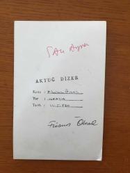 FÜSUN ÖNAL'IN ORİJİNAL FOTOĞRAFI - 14 x 9 cm EBADINDA - FÜSUN ÖNAL, SAHNE ALDIĞI ISPARTA'DA ŞARKI SÖYLERKEN ÇEKİLMİŞ BİR KARE, 11 MAYIS 1970