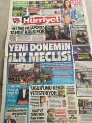 HÜRRİYET GAZETESİ DOĞUM GÜNÜ HEDİYESİ - 8 TEMMUZ 2018 - Hilal Altınbilek-Sertaç Erener-Kurt Elling-Ufuk Ceylan-Ferhat Göçer-İclal Aydın-Cem Yılmaz-Recep Tayyip Erdoğan-Hilal Kaplan-Hakan Boyav-Kaya Köstepen-Uğur Işılak-Yeşim Salkım-Bu kıyımı nasıl savunuruz-Vurmasınlar çocukları-Yeşilçam yıldızlarını buluşturan düğün-Ege’ye yerleşti restoran açtı-Yeni dönemin ilk meclisi-Uğur’unu kendi yetiştiriyor-Kendime hep erkekleri rakip gördüm