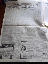 Cumhuriyet Gazetesi - 10 Ağustos 1948 - Bir Yıl dönümü yazan Nadir Nadi Başmakale - Moskova'da yapılan Çetin pazarlıklar - harabeler arasında yaşayan Aç Berlin halkı fotoğraf - okuyucularımıza Londra radyosundan iki hitabe - Jale Günay ve Haluk durukal dün akşam Londra radyosunda konuştular fotoğraf - milli takım oyuncularımızdan Şükrü Gülesin Bülent Eken ve Ali Özdemir fotoğraf - güreşçilerimiz namına para toplayanlar - Londra olimpiyatları'ndan gelen son resimler - Londra'da dünkü bisiklet ve atçılık müsabakalarının neticeleri - Türk Amerikan dostluğu Korgeneral Zeki Doğan'ın mühim demeci - Toprak işleri tapu ve iskan müdürlükleri birleşiyor - Karadeniz halkının %80'i veremli - penisilin ile tedavide yeni bir merhale yazan doktor Kemal Saraçoğlu - Dar Yol yazan Peride Celal Yazı Dizisi - spor ve politika yazan Burhan Felek - Celal Bayar Çanakkale ilçelerinde - Zeki Can Çil İlacı - bugünkü radyo programı - BSA motosikletleri - Bulmaca - Seiberling kamyon lastiği - Filistin'de çarpışma