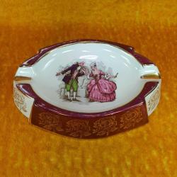 RETRO ALTINYALDIZ DEKORLU , FRAGONARD RESİMLİ OVAL FORMLU PORSELEN KÜLTABLASI