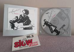 KAYAHAN BİRİCİĞİME CD ALBÜM İMZALI VE İTHAFLI . KONDİSYON YÜKSEK KOLEKSİYONLUK