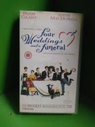 FOUR WEDDINGS AND A FUNERAL, VHS Video Kaset , 1995, orjinal dilinde