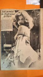 YILDIZ MAGAZİN, SİNEMA, MÜZİK, TELEVİZYON VE GENÇLİK DERGİSİ, GAZETESİ - 11 MAYIS 1982 SAYI : 207 AYŞEN CANSEV - MAHMUT TUNCER - MÜFİT ILKIZ - HALİT REFİĞ - YILMAZ KÖKSAL - PEMBE MUTLU - BÜLENT AYDIN - AHMET ATAS - HÜSEYİN GULDAĞ - GÜLGÜN ERDEM - SERPİL BARLAS - OĞUZ GÖZEN - EROL BÜYÜKBURÇ - DENİZ AKBULUT - SİLVIA DEGANDI - SEBAHATTİN IZCI - NECLA NAZIR - TALAT AYHAN - FERDİ TAYFUR - ORHAN GENCEBAY - SEZEN AKSU - AJDA PEKKAN - SAFA ÇAĞLAR - TAM DEĞİLDİR - SADECE 12 SAYFA