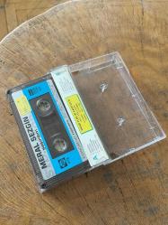 MERAL SEZGİN - ŞAŞIRDIM - KASET