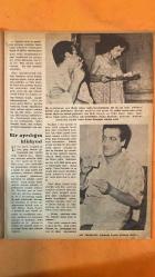 ARTİST SİNEMA, FİLM, TİYATRO, SES, SOSYETE MAGAZİN MECMUASI DERGİSİ - 19 TEMMUZ 1961 SAYI: 52 NERİMAN KÖKSAL - AHMET TARIK TEKÇE - GÖKSEL ARSOY - EVRİM FER - EŞREF EKİCİGİL - ATTİLA OĞUZ - RECEP EKİCİGİL - ZAFER SULEK - ÇETİN ÖZKIRIM - SADULLAH USUMİ - VECDİ BENDERLİ - ENİS OLCAYTO - YAŞAR ÖZEN - ORHAN KUYUCAKLI - GALİP ÖRGE - ORHAN GÜNŞİRAY - SAYRA ORKAN - LEON SASON - NAIL YURDAKUL - OSMAN ÖZCAN - FAZIL DURUKAN - SAYIL EMAN - YÜCEL KÖKSAL - LÂLE ORALOĞLU - SUPHİ KANER - FATMA GİRİK - MEMDUH ÜN - EKREM BORA - DARIO MORENO - FİKRET HAKAN - HASAN CEYLAN - MUZAFFER NEBLİOĞLU - MUHTEREM NUR - EROL TAŞ - FİKRET UÇAK - MENGÜ YEĞİN - MELİH ÜSTÜNGÖR - ATTİLA SUN - NİDA SUN - IŞIN KAAN - SUNAY USLU - KADRİ - ORHAN - ŞÜKRÜ - ASAF TENGİZ - DİCLEHAN BABAN - NURAY USLU - TÜRKAN ŞORAY - EKREM BORA - AHMET MEKİN - VECDİ BENDERLİ - BOHRET - SUPHİ KANER - LÂLE ORALOĞLU - FATMA GİRİK - MEMDUH ÜN - DARIO MORENO - GALİP ÖRGE - ULVİ URAZ - SEZER SEZİN - MUZAFFER NEBLİOĞLU - KADİR SA - TAM TAKIM - 40 SAYFA