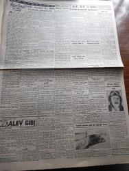 Cumhuriyet Gazetesi - 26 Temmuz 1948 - memur çıkarmakla tasarruf zararlıdır yazan Abidin Daver - harbin maruf sovyet mareşalleri işbaşında - Mareşal Zukof Mareşal Rokossovsky ile görüşürken fotoğraf - Berlin meselesi bu hafta Londra'da görüşülüyor - komünist casuslara karşı cephe - CHP Demokrat Parti ve Millet Partisi arasında tartışma - olimpiyatlara iştirak edecek son kafilemiz de gitti fotoğraf - Amerika'nın Avrupa'ya yardımı - plajlara dünkü akın - gaziler yolu yazan Burhan Felek - Yunanlılara balık satacağız - Birleşmiş Milletler binasını bombalayan adam Stephen Supina fotoğraf - küçük hikaye ateşten kalpler yazan Cahit Uçuk - Zehra Bilir Müzeyyen Senar Işıl ve Perihan Altındağ Sözeri Yenikapı M. Çakır Gazinosunda - Sabitlux duvar boyaları - Armstrong Lastikleri - bugünkü radyo programı - Mustafa Çağlar Ayda Sönmez Salahaddin Pınar Celal Tokses Ve Tahsin Karakuş Kadıköy İnci Gazinosu'nda - Rudge İngiltere'nin en iyi bisikleti - Kolynos Diş macunu - Vidor radyoları geldi