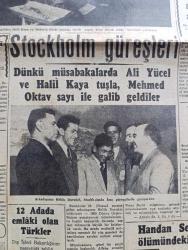 Cumhuriyet Gazetesi - 21 Mart 1950 - Sulh davasında suya düşen iddialar Cumhuriyet Başmakale - meclis dağılınca Demokrat Parti bir koalisyon kabilesi teşkilini talep edecek - meclist dün af tasarısını görüşmeye başladı - Stockholm güreşleri - dünkü güreşlerin galipleri Halil Kaya ve Mehmet oktav uçakta servis yapan kızın ikram ettikleri börekleri yerken fotoğraf - Fenerbahçe İsrail'de Dün 1-0 mağlup oldu fotoğraf - İstanbul sosyetesinin yakından tanındığı Handan Sezenel'in ölümündeki esrar - 12 adada emlakı olan Türkler - Şehir dram tiyatrosunda katil - ölüm gemisi filmi Lale sinemasında - sporun dertleri yazan Burhan Felek - bu akşam yapılacak boks maçları yazan Eşref Şefik - dünya futbol kupası için yeni kararlar - bugünkü radyo programı - Üç Silahşörler yazan Alexandre Dumas - Gripin - Warner ruj ve allıkları - Ali Muhittin Hacı Bekir şeker ve lokumları - Emlak Bankası - Mısır'da yakalanan kızıllar - Türk İtalyan andlaşması imza töreni cuma günü Roma'da yapılacak - hidrojen bombası