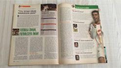 TEMPO HAFTALIK HABER DERGİSİ - SAYI : 41 - 11 EKİM 2005 -  ÜMİT BOYNER “CEM’İN SERGİSİNDE YANINDAYDIM” DİYEREK STÜDYO DENEYİMİNİ ANLATIYOR, TÜSİAD ADINA AVRUPA’DA TÜRKİYE’Yİ TANITMA KAMPANYASINI YÜRÜTÜYOR - TÜRKİYE’NİN AB SÜRECİNDEKİ DİPLOMATİK MÜCADELESİNE DESTEK VERİYOR, “PROPAGANDA DEĞİL GERÇEKLERİ ANLATMAK GEREK” DİYOR - JACK STRAW’UN “NE OLACAĞINI KESTİREMİYORUZ” SÖZÜNE TEPKİ GÖSTERİYOR, AVUSTURYA’NIN TUTUMUNU ELEŞTİRİYOR - TÜSİAD’IN 10 YILLIK TANITIM STRATEJİSİ: FRANSA, ALMANYA VE AVUSTURYA’DA SEÇMENİ HEDEF ALAN KAMPANYALAR PLANLANIYOR - TÜRKİYE’DE KADIN SORUNU OLDUĞUNU KABUL EDİYOR, “AMA EKONOMİDEKİ YERİ DE ANLATILMALI” DİYOR - KUŞ GRİBİ SALGINI TÜRKİYE’Yİ TEHDİT EDİYOR, DÜNYA SAĞLIK ÖRGÜTÜ VE SAĞLIK BAKANLIĞI 5 AŞAMALI SALGIN PLANINI HAZIRLADI - BADE GÜRLEYEN KUŞ GRİBİ VİRÜSÜNÜN 3. FAZI TAMAMLADIĞINI BELİRTİYOR, SALGININ 4–5 MİLYON KİŞİYİ ETKİLEYEBİLECEĞİ TAHMİN EDİLİYOR - PROF. DR. AHMET RASİM BADUR “DEVLET ZARARI KARŞILAMAZSA ÇİFTÇİLER HASTALIĞI GİZLER” UYARISIY  - 114 SAYFA