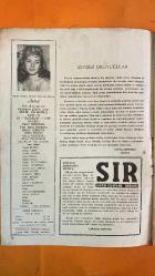 ARTİST SİNEMA, FİLM, TİYATRO, SES, SOSYETE MAGAZİN MECMUASI DERGİSİ - 16 HAZİRAN 1960 SAYI: 6 NERİMAN KÖKSAL - MÜNİR COŞKUN - RECEP EKİCİGİL - VECDİ BURUN - REŞAT İLERİ - HALUK AKGÜN - ZEKİ MÜREN - NECMİ ONUR - ORHAN KUYUCAKLI - ORHAN GÜNŞIRAY - AHMET TARIK TEKÇE - LEYLA SAYAR - MUZAFFER TEMA - ZAFER SÜLEK - OLCAYTO - İSMAİL GELİŞKAN - ÇETİN - HİLMİ GÜMÜŞDERE - OSMAN ÖZCAN - BELLA - SUNGAR - YÜCEL KÖKSAL - NEŞ'E YULAÇ - NEDRET GÜVENÇ - EFKAN EFEKAN - GÜLSEVİL - ATIF YILMAZ - MUALA KAYNAK - ULLA DARNI - ÇOLPAN ILHAN - BELGİN DORUK - LEYLA SAYAR - SÜREYYA DURU - BELGİN DORUK - FARUK KENÇ - MÜNİR COŞKUN - RECEP EKİCİGİL - VEDAT KARAOKÇU - KENAN ERSOY - ŞÜKRAN ÖZER - SAFİYE AYLA - SADRİ ALIŞIK - GÜLRİZ SURURİ - RÜÇHAN ÇAMAY - ÇOLPAN ILHAN - NEVIN DEMIRDÖVEN - EŞREF KOLÇAK - ALTAN ERBULAK - CAVIDAN DORA - ZEKİ MÜREN - MUZAFFER TEMA - LEYLA SAYAR - ORHAN GÜNŞIRAY - MUALA KAYNAK - ULLA DARNI - SÜREYYA DURU - VECDI BURUN - REŞAT İLERİ - HALUK AKGÜN - NECMI ONUR - ORHAN K - TAM TAKIM - 40 SAYFA