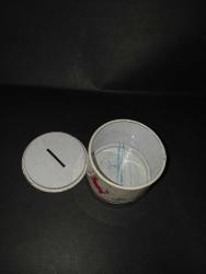 Eski dönem taş devri kumbara. Teneke