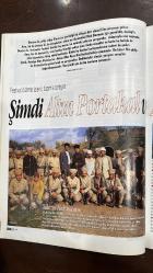 NEGATİF DERGİSİ - EKİM 96 - SAYI : 22 -Kişi/Şahıs İsimleri KENAN DOĞULU - TARKAN - REHA MUHTAR - YALVAÇ URAL - YEKTA KARA - ROLAND EMMERICH - WILLIAM FAY - WILL SMITH - BILL PULLMAN - JEFF GOLDBLUM - MARRY MCDONNELL - JUDD HIRSCH - MARGARET COLIN - DEAN DEVLIN - MICHAEL NATHANSON - AKIVA GOLDSMAN - SANDRA BULLOCK - SYLVESTER STALLONE - WESLEY SNIPES - KIEFER SUTHERLAND - JEFF BRIDGES - DENIS LEARY - SAMUEL JACKSON - MATTHEW MCCONAUGHEY - DON PHILLIPS - WHOOPI GOLDBERG - MARY-LOUISE PARKER - DREW BARRYMORE - KEVIN SPACEY - DANIEL DAY-LEWIS - RICHARD HARRIS - TOM BERENGER - BRENDA FRICKER - OLIVER PLATT - ASHLEY JUDD - HARVEY KEITEL - STOCKARD CHANNING - MICHAEL MANN - JOEL SCHUMACHER - HARVEY FIERSTEIN - ROBERT LOGGIA - SINA KOLOĞLU - İBRAHİM TATLISES - DILEK GIRGIN CAN - YOSSOUF N'DOUR - ALTIN PORTAKAL VE ALTIN KOZA BAŞLIYOR - KENAN DOĞULU'NUN HAL VE GİDİŞİ - YAZAR ÜTOPYALARI - ESKİ İSTANBUL UFOLARI - TARKANLA BATIYA AÇILMAK - TV HABERCİLİĞİ Mİ HADDİ LEN - GEYİK MUHABB     - 114 SAYFA