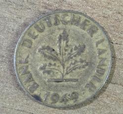 Almanya 10 Pfennig, 1949 Darphane işareti 