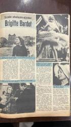 YELPAZE RESİMLİ SALON MERMUASI DERGİSİ - 11 EYLÜL 1963 - SAYI : 587 - FERNANDO – SOFIA TEYZE – ROBERTO – ORSOLA – ORHAN SEZENER – ÖZCAN UYGUR – ERGUN OLGAÇ – MÜFİT İŞGÖRÜR – ALPER SÖZMEN – NACİ ESEN – TANJU OKAN – ASLAN KALTALPENÇE – TUNA ÖTENEL – ADRIANO CELENTANO – MİNE SOLCUGOĞLU – FEHMI KARTAL – JUPILLON – GERMINIE – EDMOND GONCOURT – JULES GONCOURT - MOTORSİKLETLE YOLCULUK VE DEĞİRMEN SAHNESİ – SOFIA TEYZE İLE KARŞILAŞMA – ROBERTO’NUN DUYGUSAL ETKİLENİŞİ – ORHAN SEZENER ORKESTRASI VE ÜYELERİ – SAMEDI SOIR ŞARKI SÖZLERİ – ADRIANO CELENTANO’NUN PARİS AŞKI – JUPILLON VE GERMINIE’NİN ELDİVEN MAĞAZASI HAYALİ – GERMINIE’NİN HAMİLELİĞİ VE DUYGUSAL DEĞİŞİMİ – GONCOURT KARDEŞLER VE GERMINIE LACERTEUX ESERİ  - 26 SAYFA