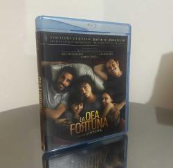 La Dea Fortuna -Şans Tanrıçası Bluray ( Türkçe seçenek içermez -İtalyanca Dublajlı İngilizce Altyazılı) Ferzan Özpetek Filmi