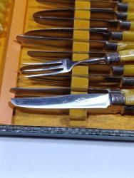 RUFFA KUTUSUNDA SEDEF SAPLI KAHVALTI TAKIMI 11 ÇATAL 12 BIÇAK-----12