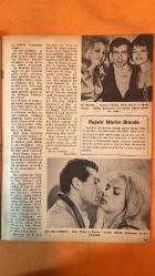 SİNEMA 1960 DERGİSİ - 1 ŞUBAT 1961 SAYI: 12 - SOPHIA LOREN - CARLO PONTI - AHMET MEKİN - EVRİM FER - NEVİN AYPAR - ŞÜKRAN SABUNCU - HULÛSİ KENTMEN - KADİR SAVUN - LEYLÂ ALTIN - YAVUZ CANER - ERDOĞAN TUNAŞ - SAMİ HAZİNSES - ZEYNEP DEĞİRMENCİOĞLU - HALİT REFİĞ - MUSTAFA YILMAZ - NİLÜFER AYDAN - EFGAN EFEKAN - CAHİT IRGAT - SUPHİ KANER - SENİH ORKAN - TANJU ERASLAN - TURGUT ÖREN - ÇOLPAN İLHAN - NERİMAN KÖKSAL - MEMDUH ÜN - AYHAN IŞIK - FATMA GİRİK - NİLÜFER SEZER - HULÛSİ KENTMEN - AVNİ DİLLİGİL - REHA YURDAKUL - MARIA VINCENT - MÜŞFİK KENTER - LÂLE ORALOĞLU - FİKRET HAKAN - METİN ERKSAN - BELGİN DORUK - FARUK KENÇ - KENAN PARS - CAVİDAN DORA - ORHAN BORAN - AYSEL TANJU - AHMET TARIK TEKÇE - SADETTİN ERBİL - SADRİ KARAN - TURAN SEYFİOĞLU - TÜRKER İNANOĞLU - NEJAT SAYDAM - MEMDUH YÜKMAN - ÜLKÜ ERAKALIN - MAHİR ÖZERDEM - AYLA KARACA - GÜLISTAN GÜZEY - NEŞE YULAÇ - MUZAFFER TEMA - TUNCEL KURTİZ - BEDRİ KORAMAN - CEVZA KORAMAN - FERRUH DOĞAN - ZAHİR GÜVEMLİ - AYHAN IŞI - TAM TAKIM - 36 SAYFA