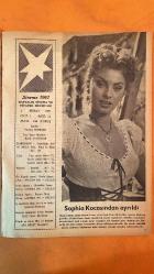 SİNEMA 1960 DERGİSİ - 1 ŞUBAT 1961 SAYI: 12 - SOPHIA LOREN - CARLO PONTI - AHMET MEKİN - EVRİM FER - NEVİN AYPAR - ŞÜKRAN SABUNCU - HULÛSİ KENTMEN - KADİR SAVUN - LEYLÂ ALTIN - YAVUZ CANER - ERDOĞAN TUNAŞ - SAMİ HAZİNSES - ZEYNEP DEĞİRMENCİOĞLU - HALİT REFİĞ - MUSTAFA YILMAZ - NİLÜFER AYDAN - EFGAN EFEKAN - CAHİT IRGAT - SUPHİ KANER - SENİH ORKAN - TANJU ERASLAN - TURGUT ÖREN - ÇOLPAN İLHAN - NERİMAN KÖKSAL - MEMDUH ÜN - AYHAN IŞIK - FATMA GİRİK - NİLÜFER SEZER - HULÛSİ KENTMEN - AVNİ DİLLİGİL - REHA YURDAKUL - MARIA VINCENT - MÜŞFİK KENTER - LÂLE ORALOĞLU - FİKRET HAKAN - METİN ERKSAN - BELGİN DORUK - FARUK KENÇ - KENAN PARS - CAVİDAN DORA - ORHAN BORAN - AYSEL TANJU - AHMET TARIK TEKÇE - SADETTİN ERBİL - SADRİ KARAN - TURAN SEYFİOĞLU - TÜRKER İNANOĞLU - NEJAT SAYDAM - MEMDUH YÜKMAN - ÜLKÜ ERAKALIN - MAHİR ÖZERDEM - AYLA KARACA - GÜLISTAN GÜZEY - NEŞE YULAÇ - MUZAFFER TEMA - TUNCEL KURTİZ - BEDRİ KORAMAN - CEVZA KORAMAN - FERRUH DOĞAN - ZAHİR GÜVEMLİ - AYHAN IŞI - TAM TAKIM - 36 SAYFA