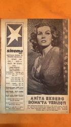 SİNEMA 1960 DERGİSİ - 8 ŞUBAT 1961 SAYI: 13 - PERİ HAN - SADRİ ALIŞIK - BELGİN DORUK - ANITA EKBERG - MUHTEREM NUR - GÖKSEL ARSOY - EVRİM FER - AHMET TARIK TEKÇE - MÜMTAZ ENER - MUALLA SÜRER - SUNA PEKUYSAL - LEYLA SAYAR - MUZAFFER TEMA - TURGUT ÖZATAY - SÜHA DOĞAN - GÖKSEL ARSOY - LEYLA SAYAR - TÜRKAN ŞORAY - ATIF KAPTAN - HULUSİ KENTMEN - ÇOLPAN İLHAN - FİKRET HAKAN - MUAZZEZ TAHSİN BERKAND - DR. A. ALYANAK - KOSTA PSARAS - TURGUT DEMİRAĞ - EFGAN EFEKAN - VAHİ ÖZ - MÜRÜVVET SİM - KADRİYE TUNA - ŞEVKET KIYMAZ - ALİ KAPTANOĞLU - BÜLENT ORAN - LÜTFİ AKAD - SEZER SEZİN - MÜŞFİK KENTER - ULVİ URAZ - SEMİH SEZERLİ - OSMAN ALYANAK - MIKE RAFAELYAN - SADRI ALIŞIK - EŞREF KOLÇAK - NEVIN AYPAR - AYHAN IŞIK - MAHIR ÖZERDEM - AYLA KARACA - GÜLISTAN GÜZEY - NEŞE YULAÇ - MUZAFFER TEMA - ÜLKÜ ERAKALIN - TAM TAKIM - 36 SAYFA