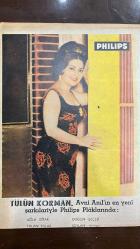 YELPAZE RESİMLİ SALON MERMUASI DERGİSİ - SAYI : 730 - 8 HAZİRAN 1966 -  MAURIZIO ARENA - HÉLÈNE REMY - ARNOLDO FOA - TINA DE MOLA - FRED - NINA - BAUR - ELENA - TITTI - JIMMY BELMONT - MISS THORP - FRED JENSON - TOM RITCHIE - HAMILTON - STEPHEN MAC GREGOR - MUHARREM ATLIKAN - YILDIZ KENTER - BÜLENT KORAL - MÜŞFIK KENTER - AGAH HÜN - NERIMAN HÜN - MELIH SOMER - ŞÜKRAN GÜNGÖR - NANCY SINATRA - FRANK SINATRA - TOMMY SANDS - GUY MARCHAND - SACHA DISTEL - UDO JURGENS - CENT BERKEL - REŞAT - YÜCEL ABANOZOĞLU - AYŞEN ILGIN - SEMIH ERDEM - ERKIN KORAY - ÖZER ÇEHRELI - ALPAY - TANJU OKAN - AYLA DIKMENT - TÜLAY GERMAN - ŞEVKET UĞURLUER - GÖKÇEN KAYNATAN - YÜZBAŞIOĞLU - SİLUETLER - DORUK ONATKUT - VASFI UÇAROĞLU - METIN ERSOY  FRANCIS'IN FOTO ROMANI - JADER VOLCULARI - HİKÂYE - MIRAS - TAŞRALI - DERS - SALINCAKTA İKİ KİŞİ - ÇÖL FARESİ - ÖFKE - EVDEKİ YABANCI - ANTIGONE - KAPICI - RASOMON - APTAL KIZ - NALINLAR - BÜYÜK SEBASTIYANLAR - GÜLÜ - MARTI - DERYA - HAIN KURTTAN KİM KORKAR - PE  - 28 SAYFA