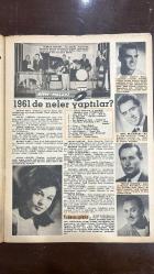 YELPAZE RESİMLİ SALON MERMUASI DERGİSİ - SAYI : 99- 3 OCAK 1962 -  CEMAL GÜRSEL - ISMET İNÖNÜ - ERNEST HEMINGWAY - GARY COOPER - MARGARET - ANTHONY JONES - ZEYNEP ÇELEBI - ALBERT YOHLER - CLAUD WOLFF - LUCIEN MORRIS - DALIDA - SAMMY DAVIS JR - MAY BRITT - PEPPINO DI CAPRI - DEBBIE REYNOLDS - HARRY KARL - CARMEN SEVILLA - ANASTO ALGUERA - PERRY CONIO - ZIO THOMAS BEECCHAM - MAURICE CLOO SELMER - ROSEMARY - JOSE FERRER - JOE HOWARD - ARTIE SHOWN - EDDIE FISHER - NEIL SEDAKA - FRANKIE AVALON - FABIAN - SEZEN CUMHUR - EMIR BIRSEL - BELGIN DORUK - MELIH VASSAF - HULKI SANER  KURUCU MECLİS - FEZA ADAMI - SEL FELAKETİ - BAŞBAKAN - YILIN KAYIPLARI - MARGARET VE OĞLU - SARI GÜL - KIRMIZI ALEVLER - YOU MEAN EVERYTHING TO ME - 1961'İN OLAYLARI - 1961 YILININ SEVİNCİ - YILIN ŞANSSIZ YILDIZLARI - SÜHEYL DENİZCİ - METİN ERSOY - SEVİNÇ TEVS - TÜLAY GERMAN - BERTA - GÖNÜL TURGUT - İLHAM GENÇER - HAYATI KAFE - KANAT GÜR - AYTEN GENÇER - ARHAN TEKVAR - İBRAHİM SOLMAZ - ŞERİF YÜZBAŞIOĞLU -    - 28 SAYFA