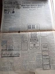 Cumhuriyet Gazetesi - 9 Ekim 1956 - Yunanistan bizimle arasında halise çıkarmaya çalışıyor - Ulubatlı Hasan tatbikatı başladı fotoğraf - dönüş alım satımına ait fiyatlar dün ilan edildi - Kıbrıs için Yunan propagandasına karşı sesimizi dünyaya duyuracağız - Şemsettin günaltay'ın Ege'de yaptığı seyahat kısmen hadiseli geçiyor - Osman Bölükbaşı iktidara geleceğinden %100 emin - İhtilastan sanık et balık kurumu Ticaret şefi Fuat Türker fotoğraf - Don Camillo'nun küçük alemi yazan Qureschi resimler Ali Ulvi Yazı Dizisi - Doğu illerimizde şeker Sanayii yazan Va Nü - Ankara İstanbul Radyosu Programı - Batı Trakya Türkleri ezilirken yazan Ömer Sami Coşar - atom bombası bundan 100 sene önce mi keşfedildi - Hava yolları Amerika'dan uçak satın alacak - bizde hekimlik ve hekimler yazan Burhan Felek - Türkiye İş Bankası'nın aşirefendi Ajansı açıldı - Fenerbahçe  Dinamo rövanş maçı fotoğraf - basketbol teşvik turnuvası başlıyor - Tamek Konserveleri  - Galatasaray Vefa maçına hazırlanıyor