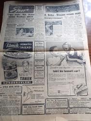 Cumhuriyet Gazetesi - 9 Ekim 1956 - Yunanistan bizimle arasında halise çıkarmaya çalışıyor - Ulubatlı Hasan tatbikatı başladı fotoğraf - dönüş alım satımına ait fiyatlar dün ilan edildi - Kıbrıs için Yunan propagandasına karşı sesimizi dünyaya duyuracağız - Şemsettin günaltay'ın Ege'de yaptığı seyahat kısmen hadiseli geçiyor - Osman Bölükbaşı iktidara geleceğinden %100 emin - İhtilastan sanık et balık kurumu Ticaret şefi Fuat Türker fotoğraf - Don Camillo'nun küçük alemi yazan Qureschi resimler Ali Ulvi Yazı Dizisi - Doğu illerimizde şeker Sanayii yazan Va Nü - Ankara İstanbul Radyosu Programı - Batı Trakya Türkleri ezilirken yazan Ömer Sami Coşar - atom bombası bundan 100 sene önce mi keşfedildi - Hava yolları Amerika'dan uçak satın alacak - bizde hekimlik ve hekimler yazan Burhan Felek - Türkiye İş Bankası'nın aşirefendi Ajansı açıldı - Fenerbahçe  Dinamo rövanş maçı fotoğraf - basketbol teşvik turnuvası başlıyor - Tamek Konserveleri  - Galatasaray Vefa maçına hazırlanıyor