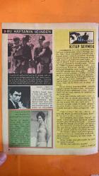 SİZ HER EVİN MECMUASI DERGİSİ - II TEMMUZ 1966 SAYI: 23 — SEVDA FERDAĞ - SEZER SEZİN - KUZEY VARGIN - HÜSEYİN BARADAN - SENİH ORKAN - FATMA GİRİK - KARTAL TİBET - NEDRET GÜVENÇ - MÜNİR ÖZKUL - ÖNDER SOMER - SADIK ŞENDİL - KRİTON İLYADİS - ERTEM EĞİLMEZ - SELDA ALKOR - HÜLYA KOÇYİĞİT - AJDA PEKKAN - CÜNEYT ARKIN - REHA YURDAKUL - ATIF KAPTAN - MÜMTAZ ALPASLAN - HAKKI HAKTAN - OSMAN TÜRKOĞLU - BAKİ TAMER - NEJAT SAYDAM - NEBAHAT ÇEHRE - E. BORA - ÇETİN KARAMANBEY - METİN ERKSAN - GÖKSEL ARSOY - LEYLA SAYAR - AHMET TARIK - TIJEN PAR - TUNÇ BAŞARAN - YILMAZ GÜNEY - ÇETİN A. ÖZKIRIM - REFİK TULGA - SEVDA FERDAĞ MÜZİKAL FİLME HAZIRLANIYOR - SEZER SEZİN’DEN “ASKER ANASI” - FATMA GİRİK “BEN BİR SOKAK KADINIYIM”DA - SELDA ALKOR SETTE KAZA GEÇİRDİ - KOÇYİĞİT VE PEKKAN “DİŞİ DÜŞMAN”DA BULUŞTU - NEBAHAT ÇEHRE’NİN GÜZELLİK YARIŞMALARINDAN SAHNEYE UZANAN HAYATI - ÇEHRE’NİN FİLM VE TİYATRO SERÜVENİ - TIJEN PAR VE TUNÇ BAŞARAN AYRILIĞI - YILMAZ GÜNEY’İN FİLMİNE JÖN BULUNAMIYOR - - TAM TAKIM - 48 SAYFA