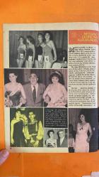 SİZ HER EVİN MECMUASI DERGİSİ - II TEMMUZ 1966 SAYI: 23 — SEVDA FERDAĞ - SEZER SEZİN - KUZEY VARGIN - HÜSEYİN BARADAN - SENİH ORKAN - FATMA GİRİK - KARTAL TİBET - NEDRET GÜVENÇ - MÜNİR ÖZKUL - ÖNDER SOMER - SADIK ŞENDİL - KRİTON İLYADİS - ERTEM EĞİLMEZ - SELDA ALKOR - HÜLYA KOÇYİĞİT - AJDA PEKKAN - CÜNEYT ARKIN - REHA YURDAKUL - ATIF KAPTAN - MÜMTAZ ALPASLAN - HAKKI HAKTAN - OSMAN TÜRKOĞLU - BAKİ TAMER - NEJAT SAYDAM - NEBAHAT ÇEHRE - E. BORA - ÇETİN KARAMANBEY - METİN ERKSAN - GÖKSEL ARSOY - LEYLA SAYAR - AHMET TARIK - TIJEN PAR - TUNÇ BAŞARAN - YILMAZ GÜNEY - ÇETİN A. ÖZKIRIM - REFİK TULGA - SEVDA FERDAĞ MÜZİKAL FİLME HAZIRLANIYOR - SEZER SEZİN’DEN “ASKER ANASI” - FATMA GİRİK “BEN BİR SOKAK KADINIYIM”DA - SELDA ALKOR SETTE KAZA GEÇİRDİ - KOÇYİĞİT VE PEKKAN “DİŞİ DÜŞMAN”DA BULUŞTU - NEBAHAT ÇEHRE’NİN GÜZELLİK YARIŞMALARINDAN SAHNEYE UZANAN HAYATI - ÇEHRE’NİN FİLM VE TİYATRO SERÜVENİ - TIJEN PAR VE TUNÇ BAŞARAN AYRILIĞI - YILMAZ GÜNEY’İN FİLMİNE JÖN BULUNAMIYOR - - TAM TAKIM - 48 SAYFA