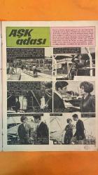 SEN BEN HAFTALIK FOTOROMANLAR DERGİSİ - 10 NİSAN 1967 SAYI: 1 — SEMA ÖZCAN - MARGARET LEE - MARILYN MONROE - GEORGE CUKOR - YVES MONTAND - JANE FONDA - VADIM - MAURICE CHEVALIER - KIRK DOUGLAS - ANNE BUYDENS - LIZ TAYLOR - RICHARD BURTON - MARLON BRANDO - CAROLL BAKER - MICHEL ROYER - ÖMER ŞERİF - LANA TURNER - ZSA ZSA GABOR - URSULA ANDRESS - JOHN DEREK - SAMMY DAVIS JR. - CEMA ÖZCAN - KORAY GÜNEY - IVET - POL PENAVANDA - SEMA ÖZCAN’DAN ÖZEL YAZI - HAFTANIN AŞK ADASI: İSKİYA’DA TUTKULU BİR MACERA - MARGARET LEE’NİN MARILYN MONROE İLE BAĞI VE DUBLÖRLÜK SERÜVENİ - HOLLYWOOD’DAN İTALYA’YA YILDIZLIK YOLCULUĞU - JANE FONDA’NIN ROMA ALIŞVERİŞİ - MAURICE CHEVALIER’İN SAHNEYE VEDA TARİHİ - KIRK DOUGLAS VE EŞİNDEN YİNE BOŞANMA HABERİ - LIZ TAYLOR İLK KEZ BURTON’SIZ SAHNEDE - CAROLL BAKER’DEN AŞK ÜZERİNE FİLM İÇİ YORUM - ÖMER ŞERİF’TEN KADINLARA AŞK VE ÖZGÜRLÜK ÜZERİNE TAVSİYELER - SEVEN UNUTMAZ FOTOROMANI - AŞK ADASI FOTOROMANI - AŞKA GİDEN YOLLAR FOTOROMANI - 32 SAYFA