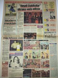 RENK GÜNLÜK GAZETESİ-23 Haziran 1984-opkapı Sarayı müzesi müdürü Sabahattin Türkoğlu-Türk İslam Dünyası’nın sekizinci yüzyıldan 20. yüzyıla kadar ki 400 ünlü eseri Topkapı Sarayı’nda sergileniyor-ilk hat sanatı-mesnevi örneği-yazı kutusu-sanat albümü-Anadolu’da kadın evliyalar Nilüfer Hatun-falnız burcunuz-yılın sayısı-yengeç burcu-bulmaca-Osmanlıların geliştirdiği denizcilik teknikleri-Uluğ bey-semih poroy-Ramazan’da resimli fıkralar-Niyazi yoltaş-Mevlana’nın eserleri-Tahsin Yazıcı-Taner Dedeoğlu-Seden Kızıltunç-tolgahan-Mustafa Çiltaş-eski dostlar-Cihat Tamer-Tuluğ Çizgen-sayfa sayısı dörttür