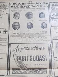 Bayram Gazetesi - 29 İkinciteşrin (Kasım) 1944 - büyük ideale doğru yazan Muvaffak Galip Sunal başmakale - Sovyet Fransız görüşmeleri - Roer ırmağında Alman müdafaa hattına girildi - General De Gaulle bugün Moskova'da bulunacak fotoğraf - harp ateşiyle harap olmak tehlikesinde bulunan Budapeşte şehrinden bir görünüş - merhum Ahmet Mithat'ın hatırası anılacak - Hollanda Almanya topraklarından pay talep ediyor - Ankara muhteliti İstanbul b takımını 2 0 yendi fotoğraf - Bayram gözüyle yazan Hasan Kumçayı - Amerika'dan 135 milyon liralık malzeme alıyoruz- beslemenin aşkı yazan Mahmut Yesari - Bayram günlerinde ne kesilir yazan Burhan Felek  - İsfendiyar Esat Kadaster - İsmail dümbüllü Beyoğlu İstanbul Gazino'sunda - sinema alemi mecmuası çıktı - kahramanlar destanı şık ve yıldız sinemalarında - ses Tiyatrosu opereti kapan - Lorel ve Hardy pasif korunma memurları Kadıköy Opera sinemasında - Hamiyet Yüceses Selahattin Pınar Hamdi Tokay Zehra bilir Novotni oteli altında aile saz salonunda -