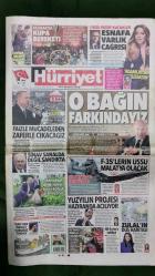 Hürriyet Gazete 12 Mayıs 2018 Recep Tayyip Erdoğan,Emre Belözoğlu,Junior Caiçara,Hadise,Serhat Akın,Dominik Chilcott,Berat Albayrak,Muharrem İnce,Binali Yıldırım,Ahmed Hatemi,Donald Trump Jr.,Navdeep Bains,Irina Shayk,Ali Koç,Volkan Demirel,Mustafa Denizli,Aziz Yıldırım,Mahmut Tekdemir,Burak Yılmaz,Yuto Nagatomo,Naci Ağbaba,Hilal Özdemir,Emel Sayın,Doğu Perinçek,Adil Öksüz,Mahir Ünal - İdil Koleksiyon