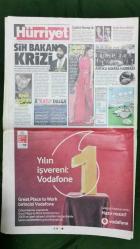 Hürriyet Gazete 12 Mayıs 2018 Recep Tayyip Erdoğan,Emre Belözoğlu,Junior Caiçara,Hadise,Serhat Akın,Dominik Chilcott,Berat Albayrak,Muharrem İnce,Binali Yıldırım,Ahmed Hatemi,Donald Trump Jr.,Navdeep Bains,Irina Shayk,Ali Koç,Volkan Demirel,Mustafa Denizli,Aziz Yıldırım,Mahmut Tekdemir,Burak Yılmaz,Yuto Nagatomo,Naci Ağbaba,Hilal Özdemir,Emel Sayın,Doğu Perinçek,Adil Öksüz,Mahir Ünal