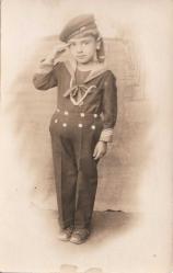 [FOTOĞRAF] 1930lar Şapkasında 