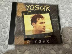 Yaşar-Divane