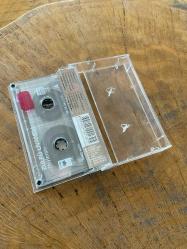 ZÜLFÜ LİVANELİ - NEYLERSİN - KASET