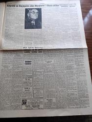 Cumhuriyet Gazetesi - 2 Kasım 1960 - Doğru Ve Yerinde Bir Karar Yazan Nadir Nadi Başmakale - Milli Komite Üniversitelerden Tasfiye Edilecek Üyeleri Senatolara Bıraktı - Hikmet Bil İbrahim Alper Aziz Celal Şengün Tanık mevkiinde fotoğraf - Fuat Köprülü Ve Haçopulos Dün Adnan Menderes'i İtham Ettiler - Ankara Üniversitesi Dün Törensiz Açıldı - Yassıada İntibaları Yazan Cevat Fehmi Başkut ve Yaşar Kemal - Ali Ulvi'nin Fırçası İle Haçopulos - Hizmetçi Linda Naciye Aydan Ve Hemşire Fatma Dünkü Duruşmada Şahitlik Ederken fotoğraf - Ortadoğu Teknik Üniversite Rektörü Turhan Feyzioğlu'nun İstifası Kabul Edilmedi - Cumhuriyet Amerikan Seçimlerinde Yazan Doğan Nadi Köşe Yazısı - Batı Almanya Başbakanı Adenauer NATO Günün İhtiyaçlarında Cevap Verecek Hale Getirilmelidir Dedi - İlaç Fiyatlarında İndirme Yapılıyor  - 55 Milli Takımın Katıldığı 1962 Dünya Kupası Maçları Ne Durumda - Basketbolda Fenerbahçe Galatasaray Bu Hafta Oynayacak - Galatasaray basketbol maçı için Olympiakos ile temasa başladı