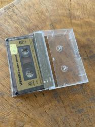 ZÜLFÜ LİVANELİ - SEÇME ESERLER 7 / İSTANBUL KONSERİ - KASET
