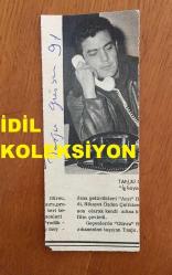 YEŞİLÇAM'IN UNUTULMAZ OYUNCUSU ve TRABZON'UN İFTİHARI TANJU GÜRSU'NUN GAZETEDEN KESİLME FOTOĞRAFI - 14 x 6 cm EBADINDA