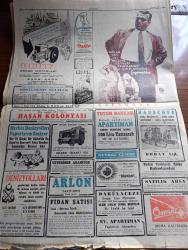 Cumhuriyet Gazetesi - 6 Aralık 1950 - Washington Konferansı harbi önler mi Cumhuriyet Başmakale - Kore'de askeri birliğimiz konservelerle yemek yerlerken fotoğraf - Kore'deki zayiatımıza dair ilk inanılır rakam - büyük taarruz'da bir topçu bataryamız atış esnasında fotoğraf - Amerika Avrupa'ya karşı hiddet ve infial içinde - genç milli takım Dün Mısır'a gitti fotoğraf - dün gece yapılan Güreş karşılaşmaları - Kahraman Yahudi Kadıköy Hale sinemasında - Karanlık Oda Yazan Peride Celal Yazı Dizisi - aman illallah artık yazan Burhan Felek -  İnönü stadı tamamlanıyor - Jan Dark filmi yalnız Lale Yıldız ve İnci sinemalarında - Tarzan maymun adam filmi Azak ve Turan sinemalarında - İstanbul belediyesi şehir tiyatroları dram kısmında Dilsizlerin dili komedi kısmında Tersine Dünya - Kore'den fotoğraflar - Kore'de bulunan Savaş uçaklarımızdan biri uçuş için hazırlanırken fotoğraf - Kore'den Türkiye'dekilere Mektup - Türkiye'den Kore'dekilere mektup - 1950-1951 Yunus Nadi Mükafatı - Hasan kolonya