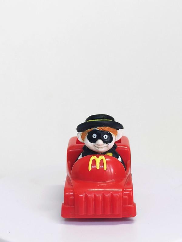 Vintage McDonalds Kırmızı Araba Oyuncağı 1995 - Antika ve