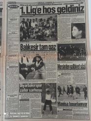 Fotospor Doğum Günü Gazetesi-8 Nisan 1992-hükümetin şampiyonu fenerbahçe-beşiktaş'ın fener vız gelir -Alişen uyarıyor-trabzonspor-galatasaray-danimarka-turgay esmer-yusuf dursun-orhan kılıç-cavit çağlar-mehmet Ali yılmaz-beşiktaş'ı canım feda-ersan çelik-türkiye -yalan rüzgarı - mahçup delikanlı-Türkiye'nin en güzel kızı bu gece belli olacak-piontek-at yarışları-avrupa yolu kesildi-hamburg-veli Efendi'nin yeni çiçeği-sezgin gelmez-diyarbakırspor-ahmet Zafer öztürk-nevzat güzelırmak-kocaeli spor-kayserispor-fener'e final yakışır-efes Pilsen -paşabahçe-galatasaray 8 eksik ile çalıştı-gaziantep-konyaspor-galip yeni kaynak-Mehmet pehlivan-cem atabeyoğlu-milan'ın rakibi kalmadık-yetkiner mayda-Osman imamoğlu-kader maçları için kollar sıvandı-