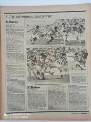 Cumhuriyet Futbol Doğum Günü Gazetesi-30 Ağustos 1985-Lig 26 yaşında-cengiz kaptan-kötü hakem çirkin futbol-futbol nedir ne değildir-abdülkadir yücelman -trabzonspor-galatasaray-fenerbahçe-türkiye milli ligi-yine aynı isimler-halit deringör-iyi bir futbol istiyorsak-rıdvan dilmen-1 lig takımlarını tanıtıyoruz-afrika-güney amerika-asya-okyanusya-puan durumu-diğer kıtalar-halil özer-ingiltere-romanya-bükreş-sarıyer-eskişehir spor-orduspor-kocaelispor-bursaspor-zonguldakspor-samsunspor-malatyaspor -ankaragücü-1 Lig fikstürü-futbol nedir-hüseyin onar-Sedat özden-