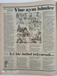 Cumhuriyet Futbol Doğum Günü Gazetesi-30 Ağustos 1985-Lig 26 yaşında-cengiz kaptan-kötü hakem çirkin futbol-futbol nedir ne değildir-abdülkadir yücelman -trabzonspor-galatasaray-fenerbahçe-türkiye milli ligi-yine aynı isimler-halit deringör-iyi bir futbol istiyorsak-rıdvan dilmen-1 lig takımlarını tanıtıyoruz-afrika-güney amerika-asya-okyanusya-puan durumu-diğer kıtalar-halil özer-ingiltere-romanya-bükreş-sarıyer-eskişehir spor-orduspor-kocaelispor-bursaspor-zonguldakspor-samsunspor-malatyaspor -ankaragücü-1 Lig fikstürü-futbol nedir-hüseyin onar-Sedat özden-