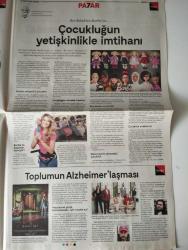 CUMHURİYET PAZAR GAZETESİ DOĞUM GÜNÜ HEDİYESİ-18 Mart 2018-Gonca Vuslateri kendi işinde Fazıl Say olmayı hayal ediyorum-Çağnur Öztürk-tasarımın Orta Doğu-Özlem yalım-şeker gibi yazılar porno kafasında aşk ve kadın-Hilal bebek-sağlık olsun ilaç yarışmaları-Osman Elbek-çocukluğum yetişkinlikle imtihani-Tayfun Atay-her şey-Mirgün cabaz-Çocuk sesi-Bekir Onur-yeni dizi şahsiyet hatırlamak ya da hatırlamamak-eşik cini-mine Söğüt-çalıntı zaman Barbaros Şansal-turist Ömer Ölmez-Bülent Vardar-terapi Alper Hasoğlu-Atilla erden-Anadolu giysi kültürü-onur Saylak-Hakan Günday-Adıyaman park AVM-Ali İsmail Korkmaz-Gürkan Korkmaz-Emel Korkmaz-Ali İsmail Korkmaz 24 yaşında-sayfa sayısı sekiz