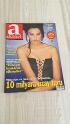 AKTÜEL HAFTALIK HABER DERGİSİ - SAYI:302   - 23 NİSAN 1997  - ARZUM ONAN “İÇERDE” GÖRÜNÜYOR, EN GÜZEL AKREP OLARAK TANITILIYOR – ORD. PROF. TÜRKKAN “TÜRKEŞ’İN TIRNAKLARINI SÖKMEDİLER” DİYEREK TÜRKÇÜLÜK DAVASINI DÜZELTİYOR – 10 MİLYARA UZAY TURU PROJESİ HAZIR, YOL DAHİL ÜÇ GÜN TAM PANSİYON – KARDES OLDUKLARINI BİLMEDEN İKİ ÇOCUK SAHİBİ OLAN İSPANYOL ÇİFT 18 YIL SONRA RESMEN KARI KOCA İLAN EDİLDİ, CAMBRE BELEDİYESİ KARARI ONAYLADI – DANIEL VE ROSA MOYA PENA “AŞK SINIR TANIMAZ” DİYEREK TOPLUMSAL BASKILARA RAĞMEN BİRLİKTE KALDI – ENSEST İLİŞKİYE YASAL KİMLİK TALEBİ DAMGA VURDU – MUHAMMED ERŞAD 14 YILLIK METRESİ ZEENAT HÜSEYİN’DEN SİYASET UĞRUNA AYRILDI – ERŞAD’IN AŞK, İHANET VE SİYASET ÜÇGENİNDEKİ HAYATI YİNE KADINLARLA ŞEKİLLENİYOR – HALİDE ZİYA VE HASİNA TARAFINDAN İKTİDARDAN İNDİRİLEN ESKİ DEVLET BAŞKANI, PARTİ BASKISIYLA AŞKINI GERİDE BIRAKTI –  ARZUM ONAN – ORD. PROF. TÜRKKAN – ALPARSLAN TÜRKEŞ – DANIEL MOYA PENA – ROSA MOYA PENA – CHRISTINA – IVAN – MUHAMMED ERŞAD –     138    SAYFA