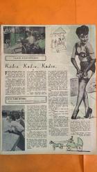 HAFTA MEMLEKET VE DÜNYA HADİSELERİNİ TAKİP EDER, HAFTANIN EN SEÇME YAZI VE RESİMLERİNİ VERİR, SİYASİ MECMUA DERGİSİ - 17 EYLÜL 1954 SAYI: 260 ZAHİR GÜVEMLİ - GÜNGÖR KABAKÇIOĞLU - EUGÈNE DELACROIX - MARIANNE - LEONARDO DA VINCI - LA GIOCONDA - NURULLAH BERK - FUAT KÖPRÜLÜ - MELİHAT EKİNCİ - NAİM TİRALİ - KUTSİ TECER - CELAL ESAT ARSEVEN - RUMBAYOĞLU FAHRETTİN BEY - EVLİYA ÇELEBİ - KANUNİ SULTAN SÜLEYMAN - FATİH SULTAN MEHMET - İKİNCİ SULTAN BEYAZIT - YAVUZ SULTAN SELİM - ŞEYHÜLİSLAM EBUSSUD EFENDİ - KAPTAN-I DERYA PİYALE PAŞA - GEVHERHAN SULTAN - GEVHERMÜLÜK SULTAN - KALAYLIKÖZ ALİ PAŞA - ISMIHAN SULTAN - SOKULLU MEHMET PAŞA - NİŞANCI FERİDAN PAŞA - PEÇEVİLİ İBRAHİM EFENDİ - GÜLLE BABA - GÜL BABA - ŞALE KÖŞKÜ - YILDIZ PARKI - SALE KÖŞKÜ - PARİS MEKTUPLARI - FRANSIZ KADINLARIN İŞ HAYATINDAKİ ROLÜ - PARİS’TE KADIN BİLETÇİLER - KADIN REHBERLER - KADIN SANATÇILAR - KADIN KOPYACILAR - KREM PERTEV - DEODORO PAR KLOROFİL PASTİLLERİ - İKİ GÜL BABA - ESKİ ZAMANLARDAN MERAKLI VAKALAR 3 - 36 SAYFA