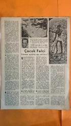 HAFTA MEMLEKET VE DÜNYA HADİSELERİNİ TAKİP EDER, HAFTANIN EN SEÇME YAZI VE RESİMLERİNİ VERİR, SİYASİ MECMUA DERGİSİ - 30 TEMMUZ 1954 SAYI: 253 CELAL BAYAR - FUAT KÖPRÜLÜ - SADIK ALTINCAN - SELIM SARPER - ABDÜLNASIR - EDEN - PARKINS - RAAB - HERBERGER - DR SALK - JOSEPH HERBERGER - TARSUS VAPURU - ZEYNEP KAMIL HASTAHANESİ - CELAL BAYAR LİSESİ - SMITH COLLEGE CHAMBER SINGERS - TÜRKİYE MİLLİ GENÇLİK DERNEĞİ KONGRESİ - HÜRRİYET GÜNÜ - ESKİ MUHARİPLERİN ŞEREF GÜNÜ - HİNDİÇİNİ MÜTAREKE ANLAŞMASI - KIBRIS MESELESİ - İNGİLTERE - YUNANİSTAN - BİRLEŞMİŞ MİLLETLER - KÂR HADLERİ KARARNAMESİ - DÖVİZ SEYAHAT KISITLAMASI - MERKEZ BANKASI PARA VERİSİ - ASKER KIYAFET DEĞİŞİKLİĞİ - AKDENİZ MANEVRASI - EMİR TIMUR SAHİPKARAN GÜRKAN - EMİR TARAGAN - TEKİVE HATUN - YILDIRIM BEYAZIT - ELÇİ BAHADIR - BEDEHŞANLILAR - APTULLAH ZİYA KOZANOĞLU - FRANK FRIGENTI - CASSUMANO - DITTA - DEFILIPPI - SING SING HAPİSHANESİ - ZEYNEP KAMİL HASTAHANESİ ÇOCUK BAYRAMI - CELAL BAYAR LİSESİ - TARSUS VAPURU AMERİKA GE - 36 SAYFA