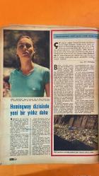 HAYAT DERGİSİ - SAYI: 24 9 HAZİRAN 1977 - BÜLENT ECEVİT - SÜLEYMAN DEMİREL - NAHİT MENTEŞE - TAHİR ZENGİNGÖNÜL - İBRAHİM KİRAZOĞLU - FAHRİ KORUTÜRK - NECMETTİN ERBAKAN - ALPARSLAN TÜRKEŞ - ŞEVKET RADO - SEMSİ KUSEYRİ - MEHMET SÜRENKÖK - HILKAT TUĞRUL - ENVER SEDAT - RIZA PEHLEVİ - FARAH DİBA - PRENSES MASUME FARAHNAZ - PRENSES LEYLA - PRENS ALİ RIZA - PRENSES ŞEHNAZ - KRALİÇE FEVZİYE - SEÇİM GÜNÜ LİDERLERİN OY KULLANMASI - C.H.P. GENEL MERKEZİ FARABİ SOKAK - 666EB PAROLASI - A.P. GENEL MERKEZİ MİTHATPAŞA CADDESİ - TAVŞANLI 29 NUMARALI SANDIK - MECLİSTEN BEKLENEN KANUNLAR - DEMOKRASİ VE ASAYİŞ TARTIŞMASI - KAHİRE GÖZLEMLERİ - MÜSLÜMAN KIYAFETLERİ - MISIR’DA NÜFUS VE İŞSİZLİK SORUNU - TÜRK-MISIR TİCARİ MÜNASEBETLERİ - İRAN KRALİYET AİLESİ - ŞAH’IN ÇOCUKLARI VE TAHT VARİSİ - İRAN’IN İLERLEME ÇABALARI - SEÇİM GECESİ ANKARA’DA COŞKU - ECEVİT’İN HALKI SELAMLAMASI - SANDIKTAN GELEN İLK HABERLER - SİYASİ LİDERLERİN SEÇİM DEĞERLENDİRMELERİ - DEMOKRASİDE ŞİDDET VE GÜVENLİK ELEŞTİRİLER - 64 SAYFA